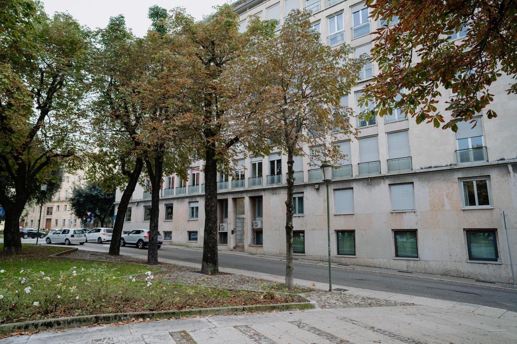 Alatea Pradaval, Verona